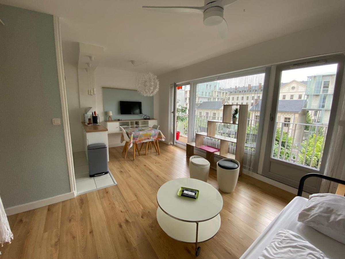 Studio Morgane-Balcon Couvert-Wifi-Pres Centre-Linge Et Menage Reims Exterior photo